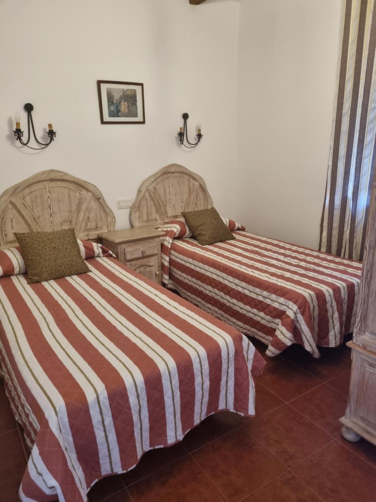 Casas Rurales Tio Claudio I Y II El Barraco Extérieur photo